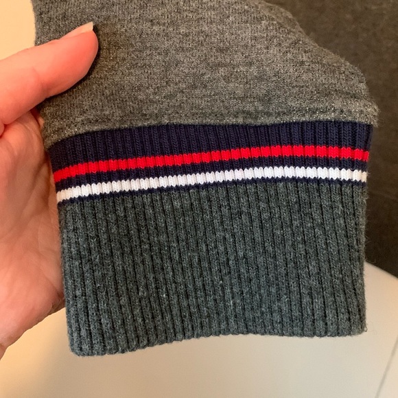 FILA Men’s Grey Logo Branded Pullover Sweatshirt Sweater Size Medium - Picture 4 of 8